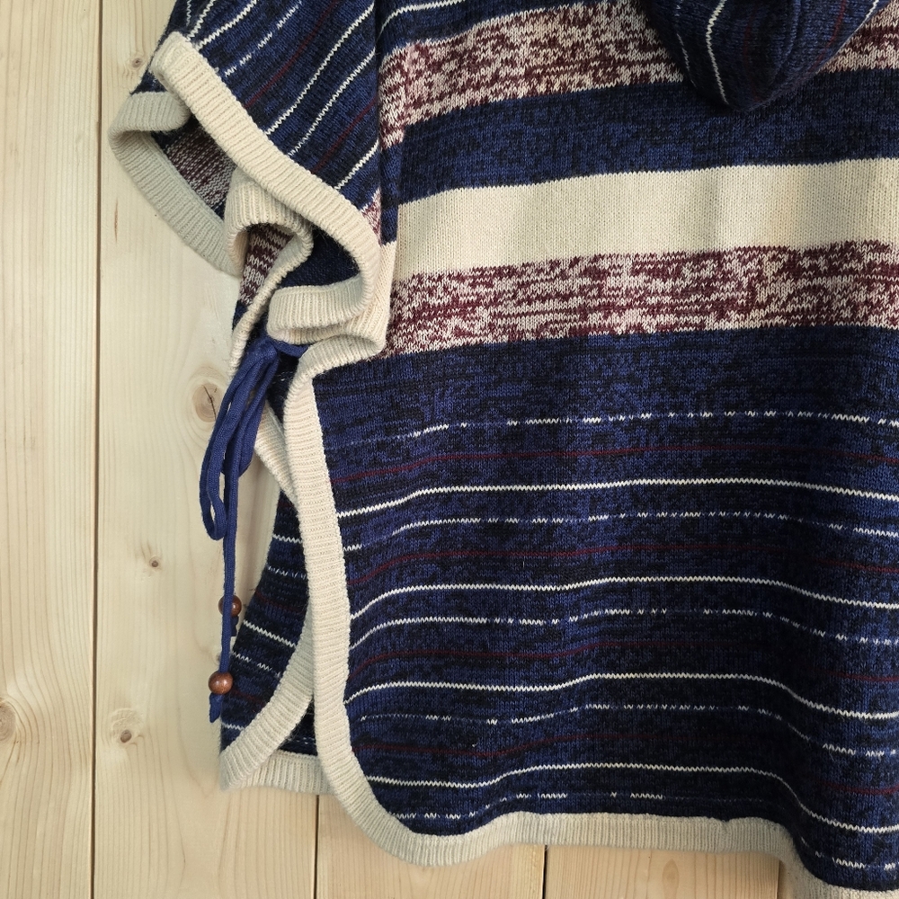 Stussy Hooded Cardigan Poncho Beaded Open Front Womens Large - Picture 12 of 13